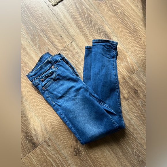 GAP Denim - TAKING 1ST OFFER‼️  GAP “True Skinny” Size 30 Blue Jeans (GUC)